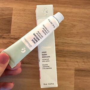 Glossier mint balm dotcom